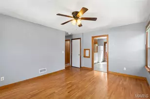 306 W 8th St, Washington, MO 63090 - Photo 15