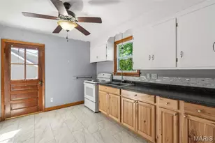 306 W 8th St, Washington, MO 63090 - Photo 17