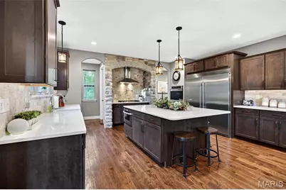 7105 Castle Cliff Court, Saint Charles, MO 63304 - Photo 27