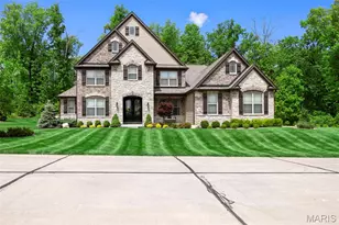 7105 Castle Cliff Ct, Saint Charles, MO 63304 - Photo 5