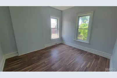 1215 Oakley Place, Saint Louis, MO 63112 - Photo 11