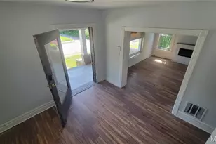 1215 Oakley Pl, Saint Louis, MO 63112 - Photo 3