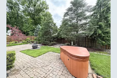 8 Sweet Meadows Lane, Ballwin, MO 63011 - Photo 15