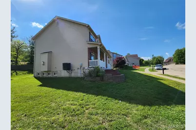 59 Charbonier Bluffs Drive, Florissant, MO 63031 - Photo 3