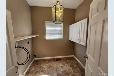 59 Charbonier Bluffs Drive, Florissant, MO 63031 - Photo 15