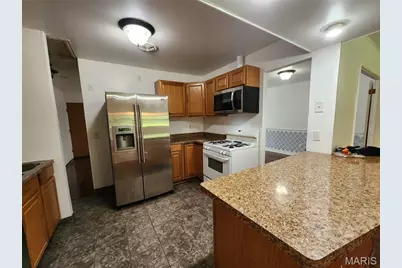 2917 Hubert Drive, Saint Louis, MO 63125 - Photo 7