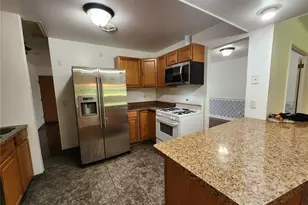 2917 Hubert Dr, Saint Louis, MO 63125 - Photo 7