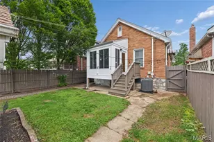 5746 Pernod Ave, Saint Louis, MO 63139 - Photo 21