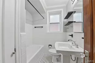 5746 Pernod Ave, Saint Louis, MO 63139 - Photo 3