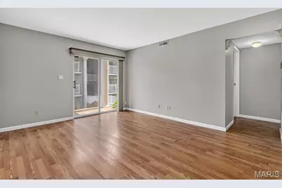 1948 Marine Terrace Drive #B, Saint Louis, MO 63146 - Photo 3