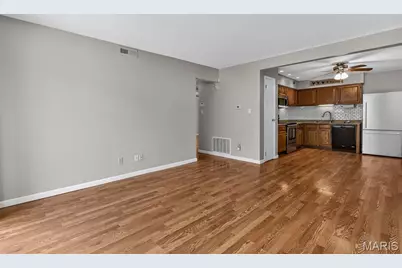 1948 Marine Terrace Drive #B, Saint Louis, MO 63146 - Photo 11