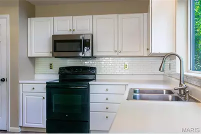 16211 Port Of Nantucket Drive, Wildwood, MO 63040 - Photo 9