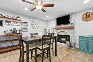 2854 Queen Bee Ln, Oakville, MO 63129 - Photo 25