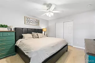 2854 Queen Bee Ln, Oakville, MO 63129 - Photo 33