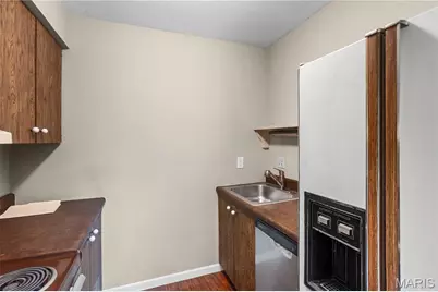 4359 Kingbolt Boulevard, Mehlville, MO 63129 - Photo 7