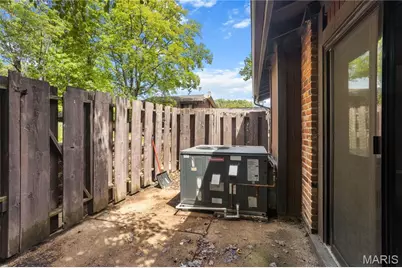 4359 Kingbolt Boulevard, Mehlville, MO 63129 - Photo 15