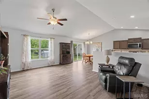 11 Mandy Ct, Troy, MO 63379 - Photo 15