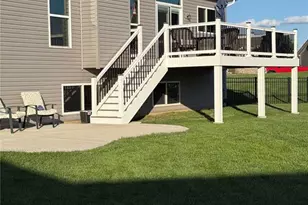 1427 Riverdale Manor, O'Fallon, MO 63366 - Photo 23