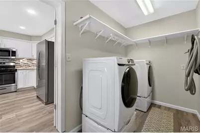 105 Lansing Avenue, Saint Louis, MO 63043 - Photo 15