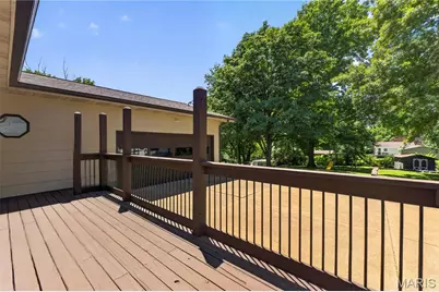 105 Lansing Avenue, Saint Louis, MO 63043 - Photo 37