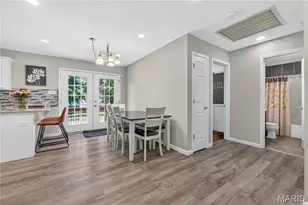 105 Lansing Ave, Saint Louis, MO 63043 - Photo 17