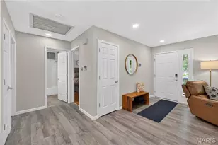 105 Lansing Ave, Saint Louis, MO 63043 - Photo 9