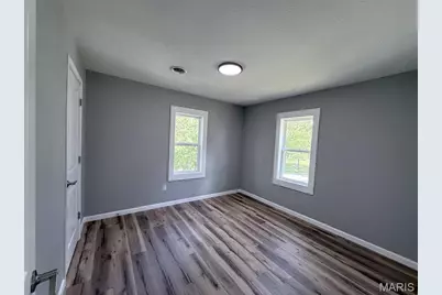 575 Walnut Street, Bourbon, MO 65441 - Photo 9