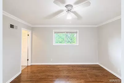 9515 Huron Drive, Saint Louis, MO 63132 - Photo 9