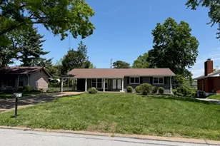 9515 Huron Dr, Saint Louis, MO 63132 - Photo 3