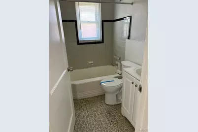 8816 Cozens Avenue, Jennings, MO 63136 - Photo 13