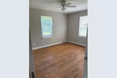 8816 Cozens Avenue, Jennings, MO 63136 - Photo 11