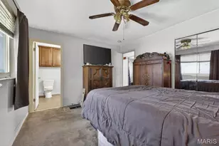 2718 Chalet Hill Dr, Saint Louis, MO 63129 - Photo 31