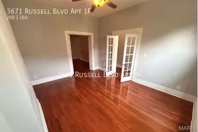 3671 Russell Boulevard, Saint Louis, MO 63110 - Photo 9