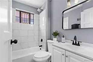 8624 Riverview Blvd, Saint Louis, MO 63147 - Photo 17