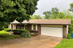 13310 De Marillac Dr, Florissant, MO 63033 - Photo 1