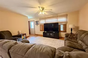 120 MacArthur St, New Haven, MO 63068 - Photo 3