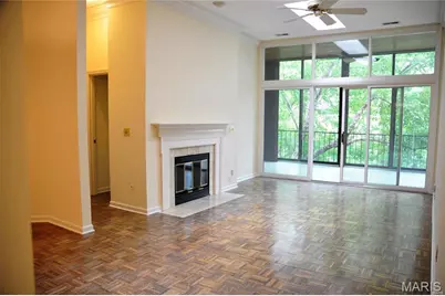 4540 Laclede Avenue #304, Saint Louis, MO 63108 - Photo 3