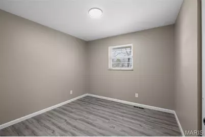 27 Nob Hill Drive, Hazelwood, MO 63138 - Photo 19