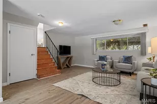 11008 Baywood Terrace, Saint Louis, MO 63126 - Photo 3