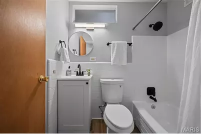 11008 Baywood Terrace, Saint Louis, MO 63126 - Photo 19