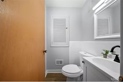 11008 Baywood Terrace, Saint Louis, MO 63126 - Photo 19