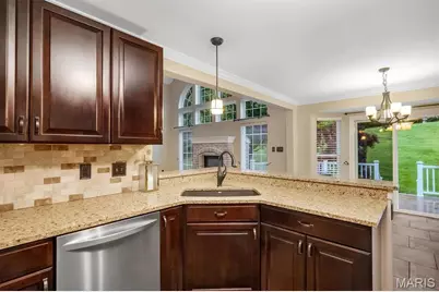 3930 White Rose Lane, Saint Charles, MO 63304 - Photo 17