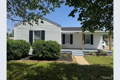 120 Broadway Street, Sikeston, MO 63801 - Photo 1