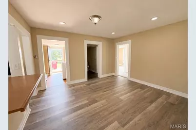 120 Broadway Street, Sikeston, MO 63801 - Photo 7