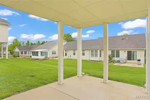 10276 Highbury Ln, Saint Louis, MO 63123 - Photo 27