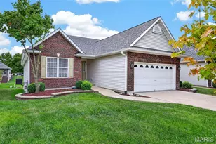 202 Park Ridge Dr, O'Fallon, MO 63366 - Photo 5