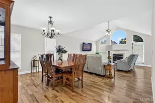 202 Park Ridge Dr, O'Fallon, MO 63366 - Photo 9