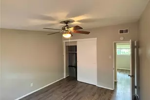 6604 Graybirch Dr, Berkeley, MO 63134 - Photo 29