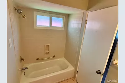 6604 Graybirch Drive, Berkeley, MO 63134 - Photo 33
