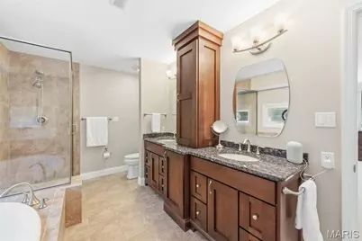 147 Saylesville Drive, Chesterfield, MO 63017 - Photo 37